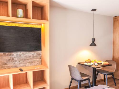 Apartment Sonnhalde A-2 by Interhome