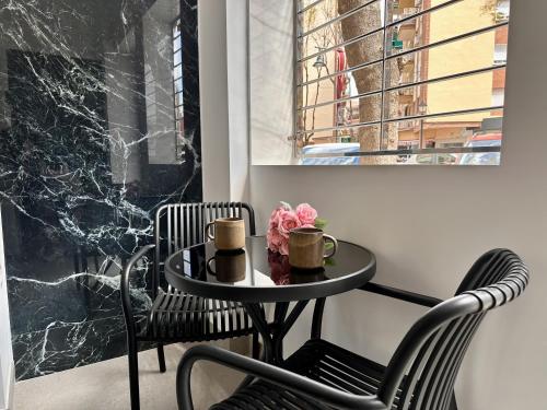 Luxe H&C Apartment