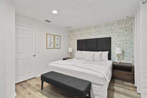 Summer Near Disney Resort Pools Sleeps 8 photo 14