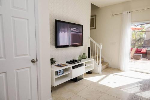 Summer Near Disney Resort Pools Sleeps 8 photo 16