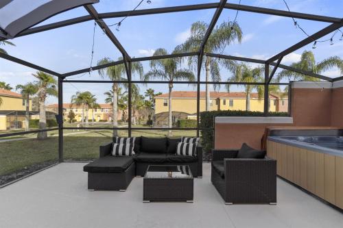 Summer Near Disney Resort Pools Sleeps 8 photo 49