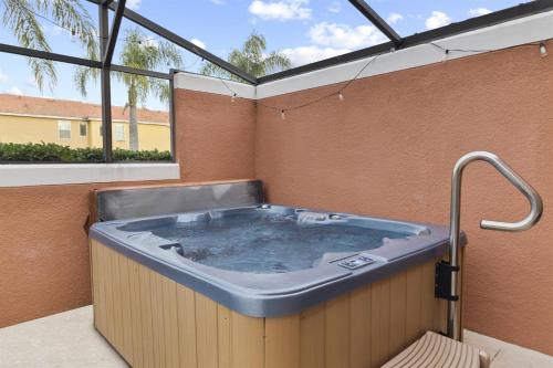 Summer Near Disney Resort Pools Sleeps 8 photo 51