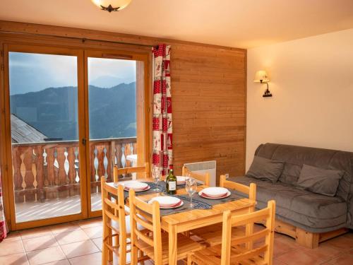 Appartement cosy 2 pièces, 6 pers., balcon et parking - FR-1-504-231
