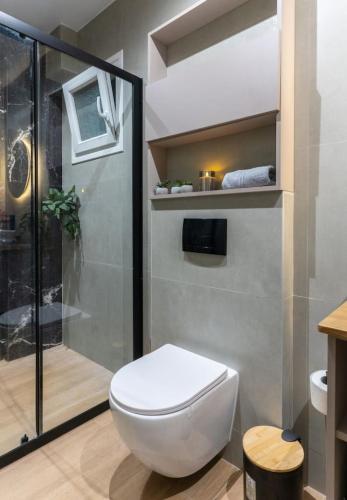 URBAN LUXURY 2 BR