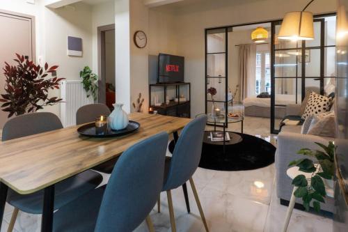 URBAN LUXURY 2 BR