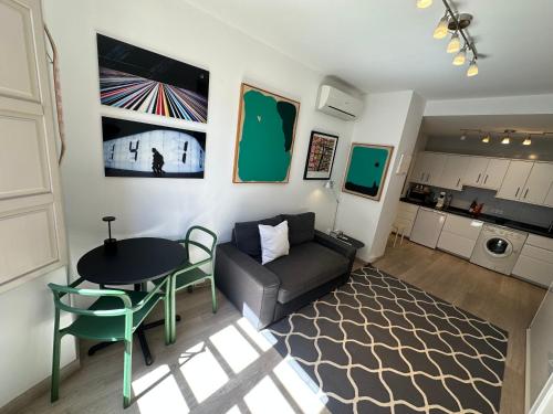 Studio Arts Soho - Malaga