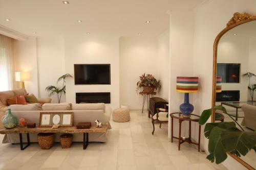 APARTAMENTO A 70 M. DE LA JUDERIA