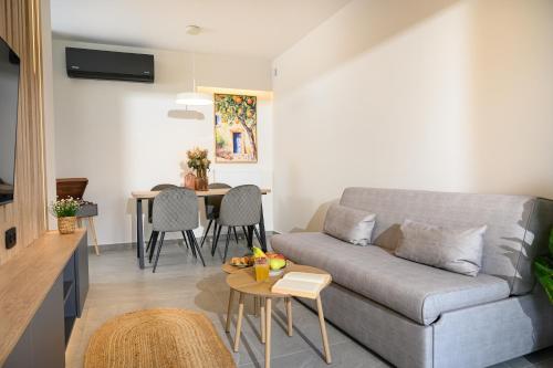 Q Luxury rooms Mandarin garden Perea