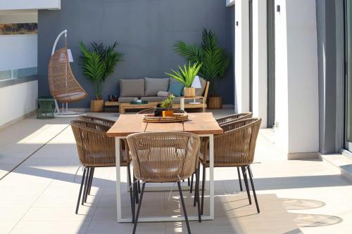 Vanian Gardens Penthouse