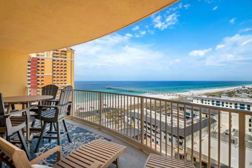 Amazing Sunsets Steps to Pier Park Heated Pool Hot Tub photo 55