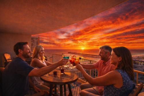 Amazing Sunsets Steps to Pier Park Heated Pool Hot Tub photo 74