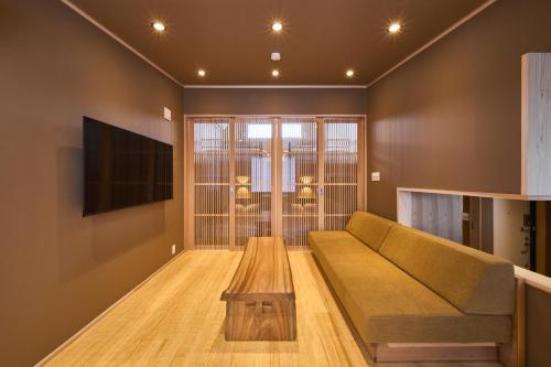 Time Luxe 三軒茶屋 刻ノ間 -ときのま-