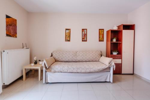Philoxenia Place 3rd floor