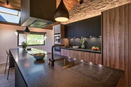 Chalet With Jacuzzi Facing The Alps In Chamonix