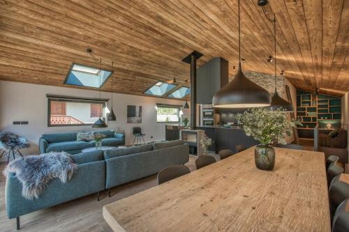 Chalet With Jacuzzi Facing The Alps In Chamonix
