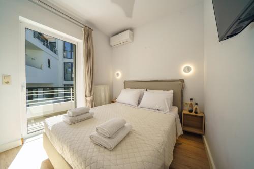 Eleni's Sea & The City - Central - 300m from Beach