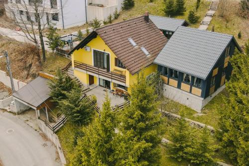 Apartments with parking space Fuzine, Gorski kotar - 20934