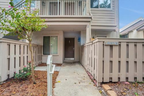 Courtside 1 Newly Renovated 2 BR First Floor Villa Walk to Beach & Free Tennis photo 23