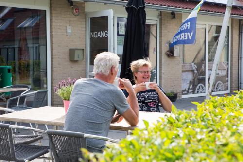 Гости Appartementenhotel Tjermelân Terschelling