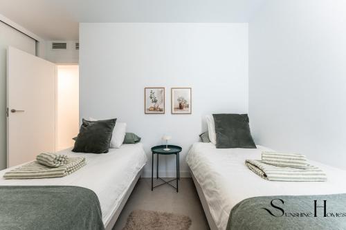 Fancy 2 Bedroom Fuengirola Escape REF071