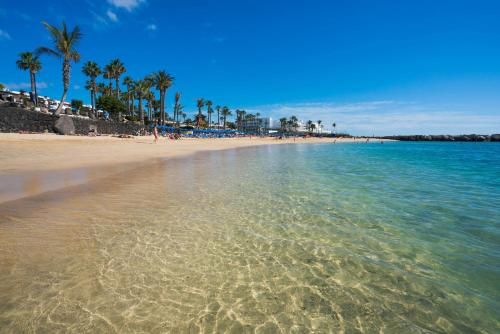 Villa Maria - Pool, Ping pong and Billiard - 10min from the Beach By Lanzarote Vacation Homes
