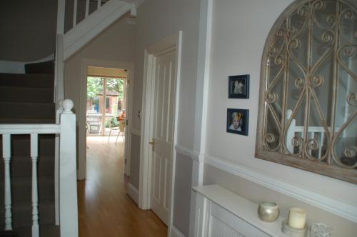Gambar di galeri bagi Brookview Guest House di London