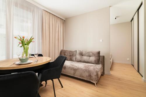EASY RENT- Jasna Street Centrum, 24h Check-in