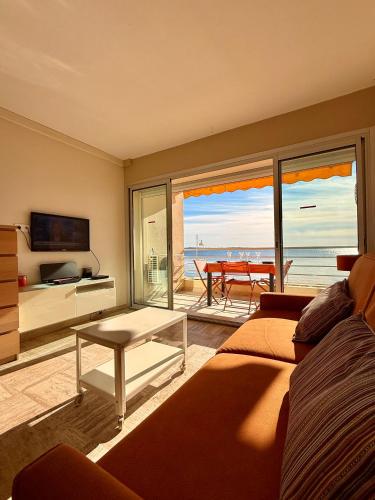 Le Bella By Apirent #Seaside #parking #Terrasse