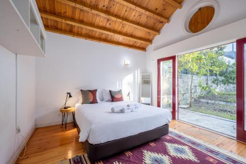 Garden Apartment in Porto Old Town Private Suite