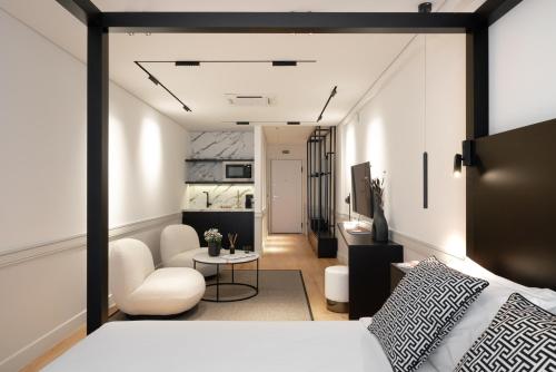 Black Apartment - Luxury Suite