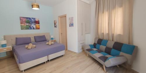 Modern accomodations 2 in center of Skiathos