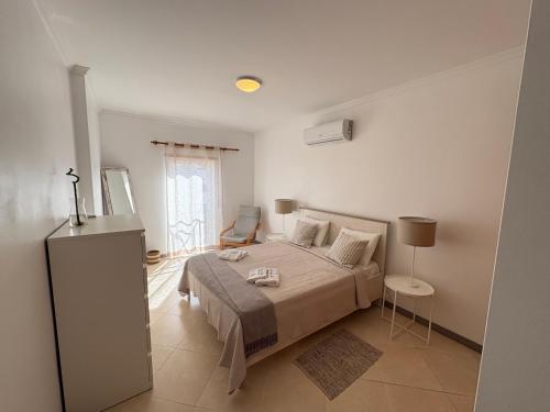 The Sunset Armação Beach Apartment