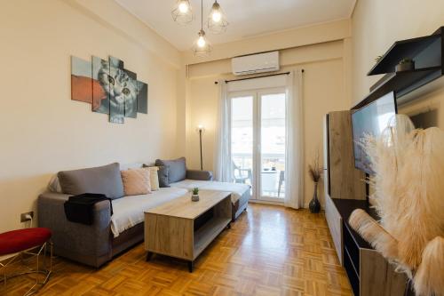 Feel's Like Home Apartment in Chios Town
