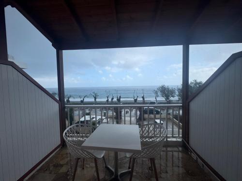 Gallery image of Zorbas in Sougia