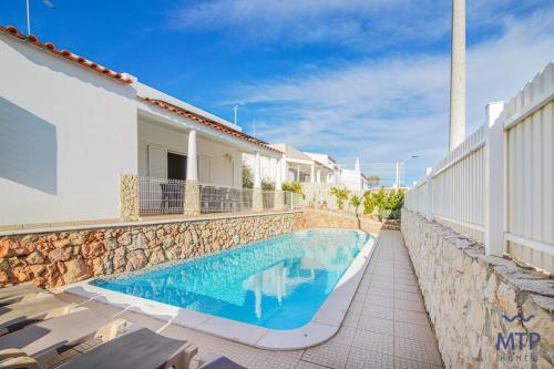 Vila San Remo by MTPhomes