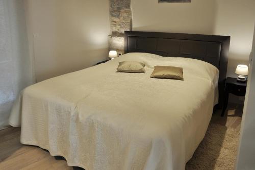 Apartments and rooms with WiFi Split - 25379