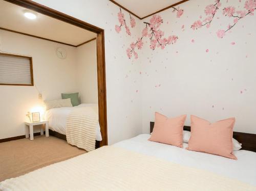 JAVA HOUSE NishitanabeーSpacious house,7Double Beds,2Line sta 4min