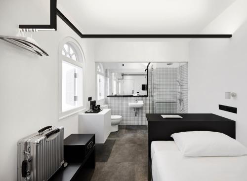 Gallery image of Hotel Mono in Singapore