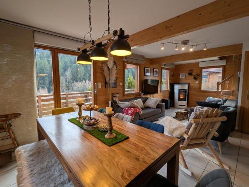 Chalet chaleureux à Gérardmer avec spa et sauna