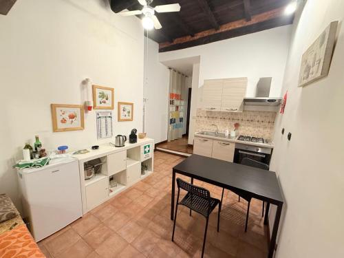 Trastevere Centro paglia