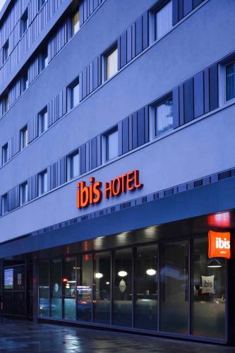 a hotel with a sign on the side of a building at ibis London Shepherds Bush - Hammersmith in London