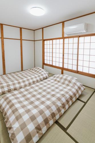 HAT Sanjo S, 7 minutes walk from JR Nara station HAT三条S 奈良駅徒歩7分の一軒家貸切