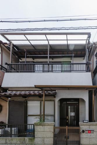 HAT Sanjo S, 7 minutes walk from JR Nara station HAT三条S 奈良駅徒歩7分の一軒家貸切