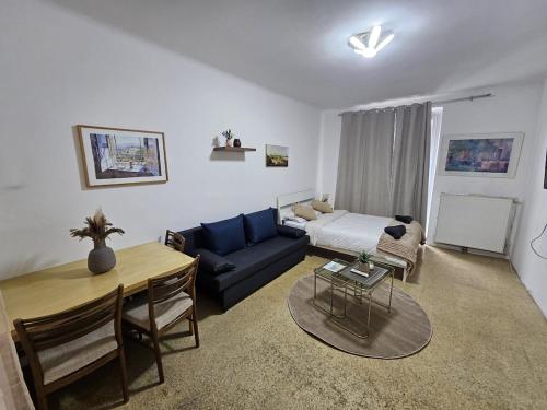 Cozy Belvedere Apartment