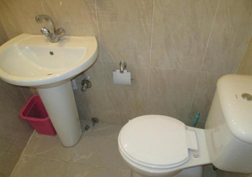 Un baño de Kareem Hotel Luxor
