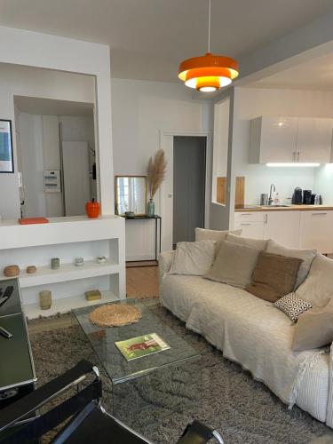 Appartement rénové Bourse