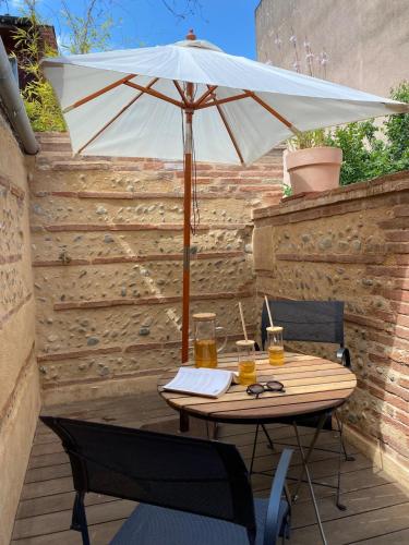 Le Home du Tigre, une adresse de charme avec terrasse et jardin secret, au cœur de Toulouse