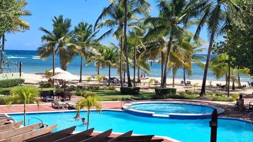 Club De Playa, Early Check-in ó Late Check-Out Gratis, Areas Sociales Con Zonas De BBQ, Piscinas, Jacuzzis, Gazebos, Baños, Duchas De Exterior, Wifi, Netflix, HBO, Al Lado De Hoteles, Campos De Golf, Minimarkets, Restaurantes, Bares, Tiendas y Comercios