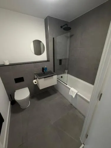 Berkeley Square Apartments by StaySavvy Accommodation photo 19