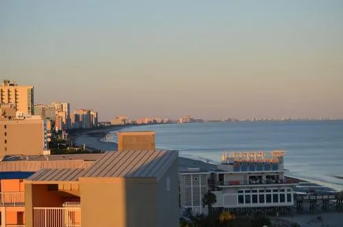 Modern Decor Stunning Ocean View Condo Sleeps 8 photo 65